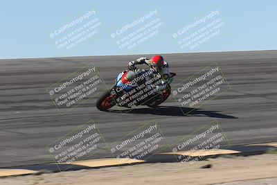 media/Oct-13-2025-Moto Forza (Mon) [[a66d839500]]/3-B Group/Session 2 (Bowl)/